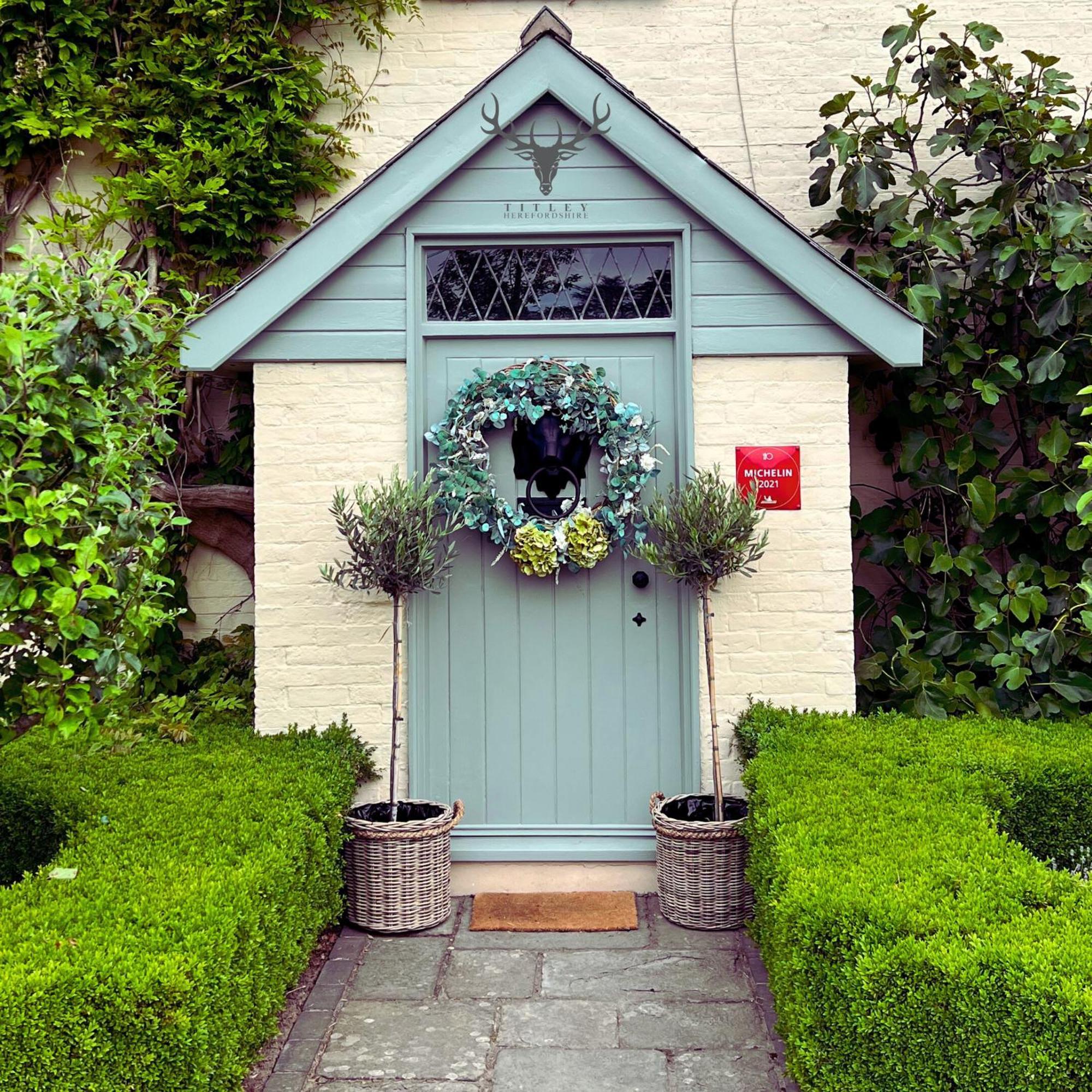 The Stagg Inn & Classic Car Experience Titley 외부 사진